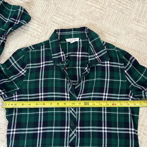 Button down plaid flannel top with bell flare tie sleeves, 100% cotton, Medium - Picture 12 of 16